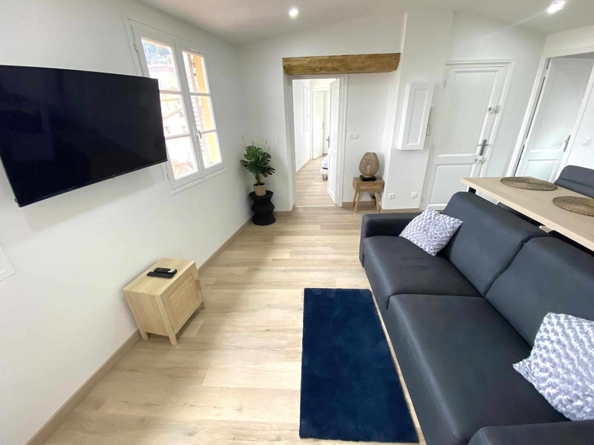 Emplacement Unique, Vue Ville&mer Cityvauban Apartment Grasse